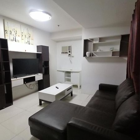 Roxas Blvd Stunning Studio Condo Near Us Embassy Манила Экстерьер фото