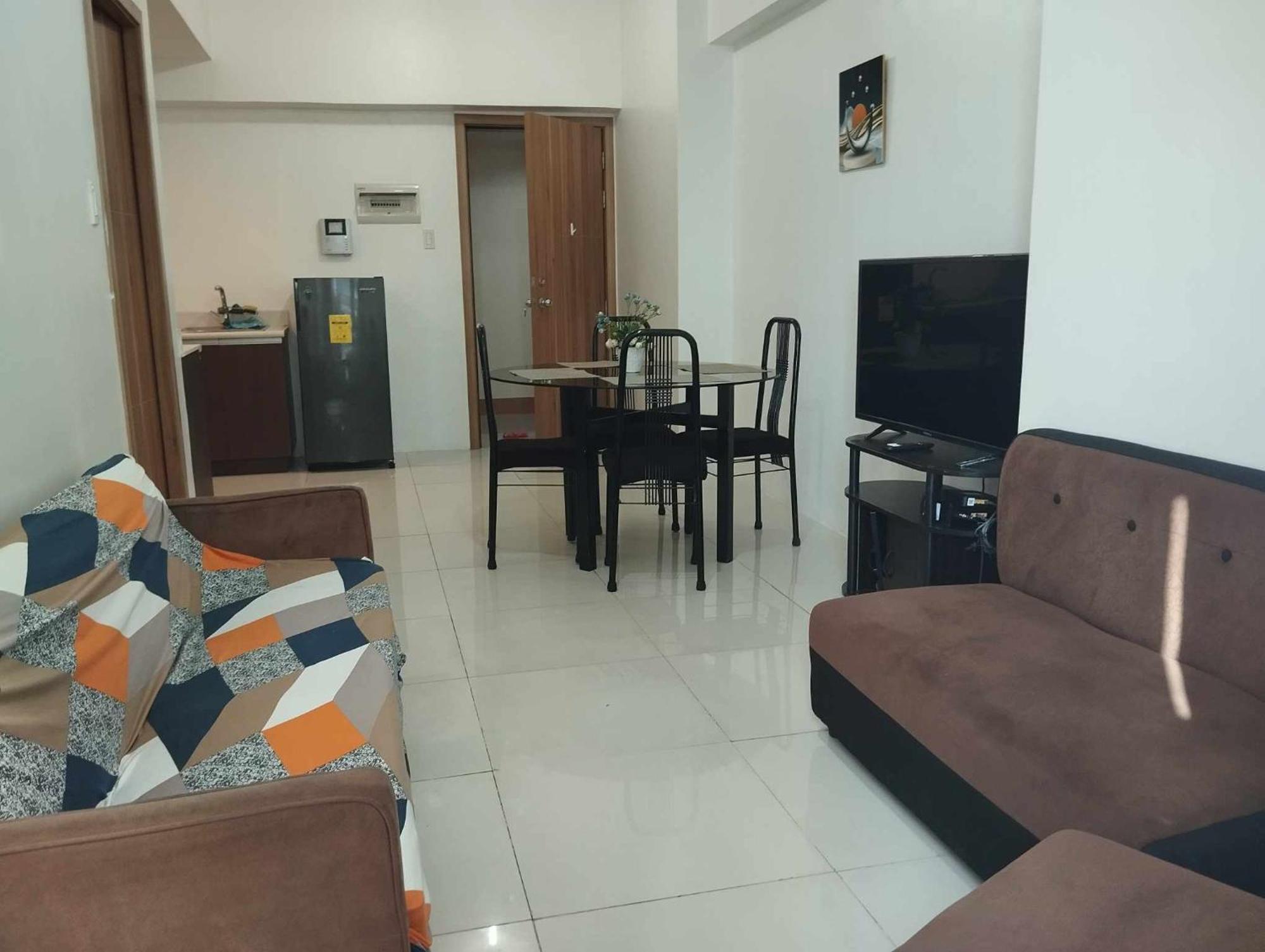 Roxas Blvd Stunning Studio Condo Near Us Embassy Манила Экстерьер фото