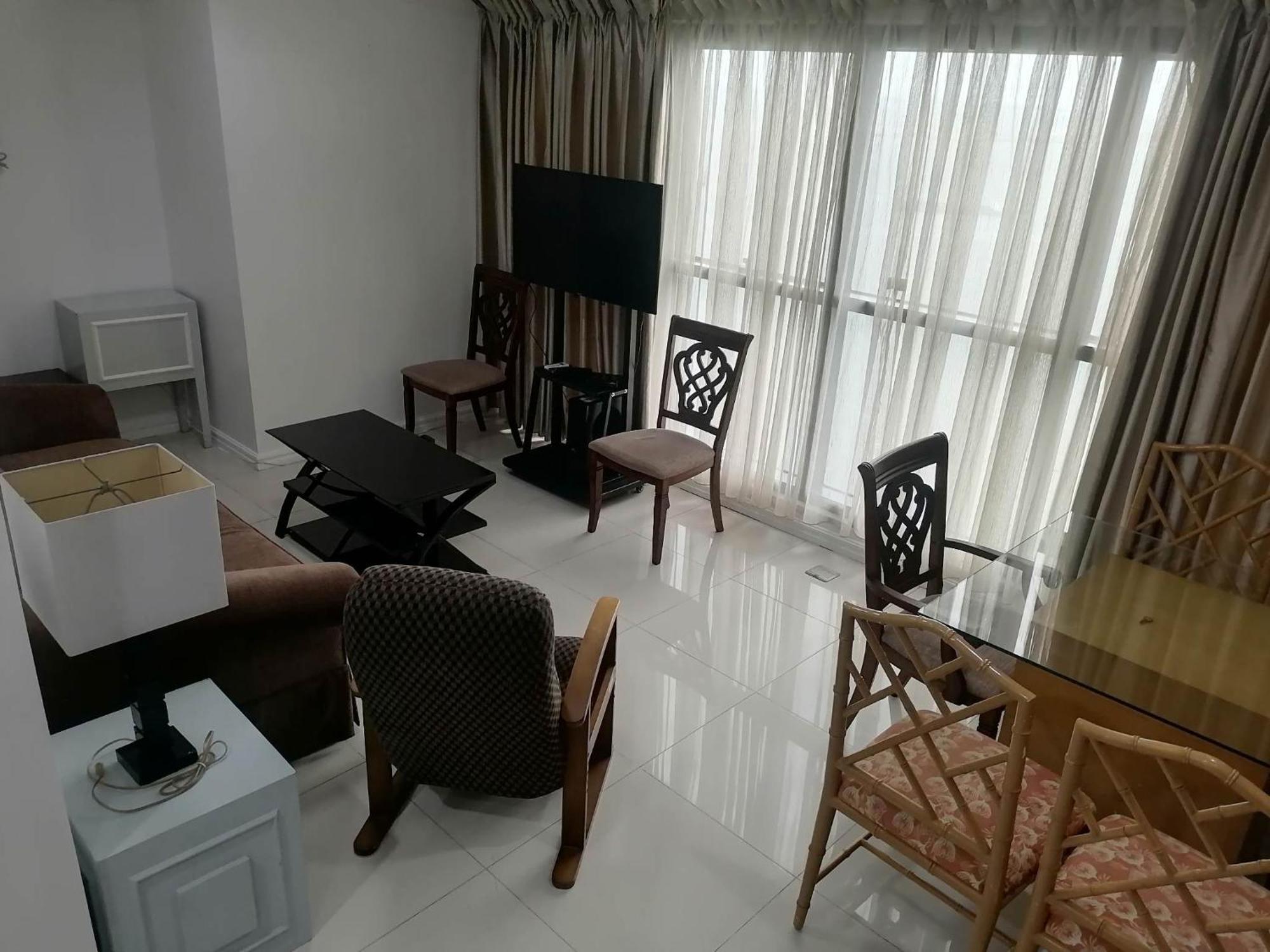 Roxas Blvd Stunning Studio Condo Near Us Embassy Манила Экстерьер фото