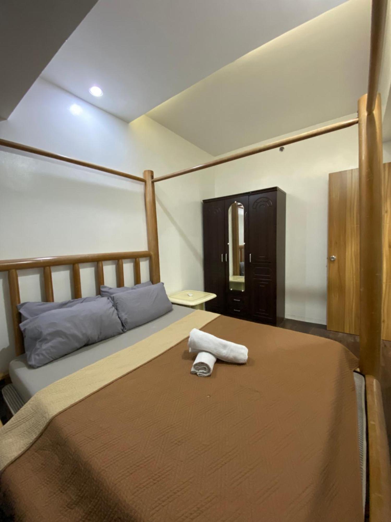 Roxas Blvd Stunning Studio Condo Near Us Embassy Манила Экстерьер фото