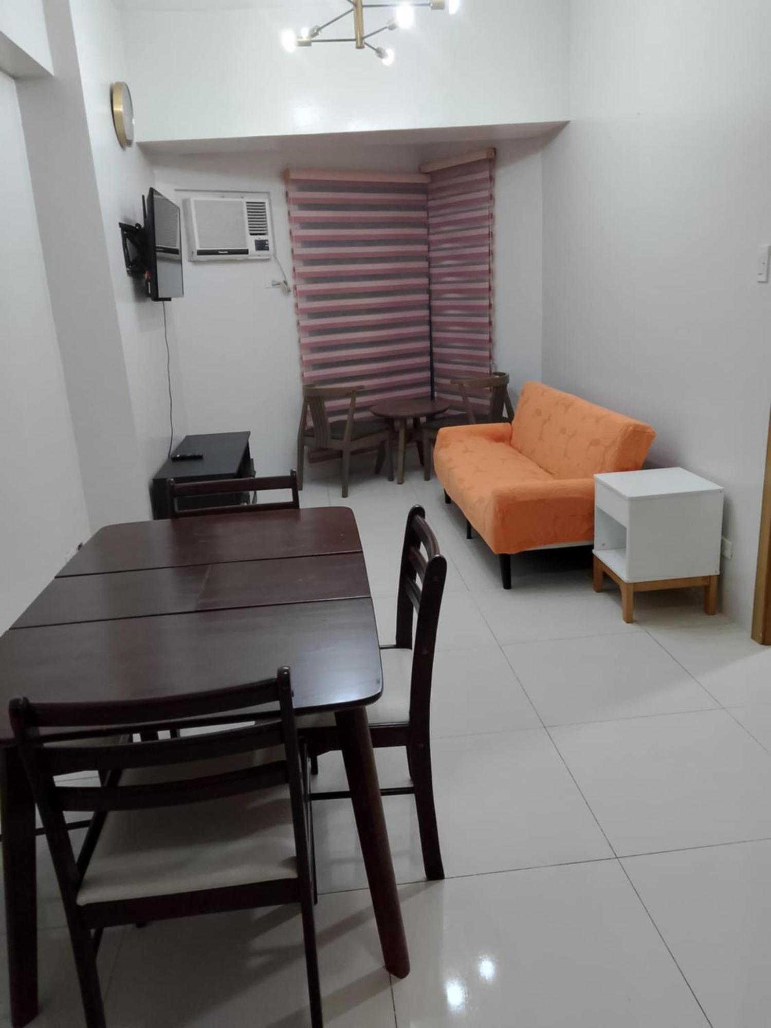 Roxas Blvd Stunning Studio Condo Near Us Embassy Манила Экстерьер фото