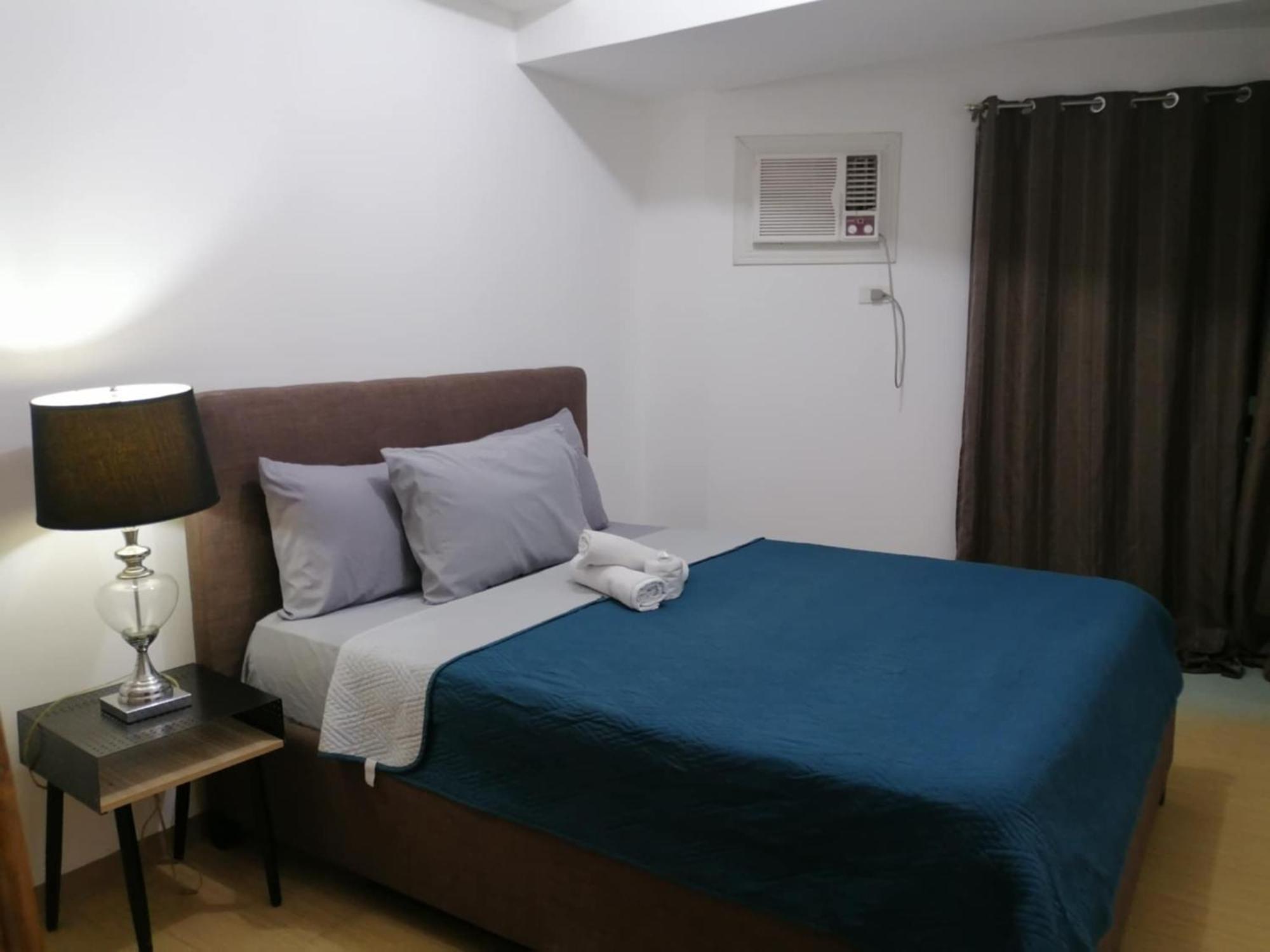 Roxas Blvd Stunning Studio Condo Near Us Embassy Манила Экстерьер фото