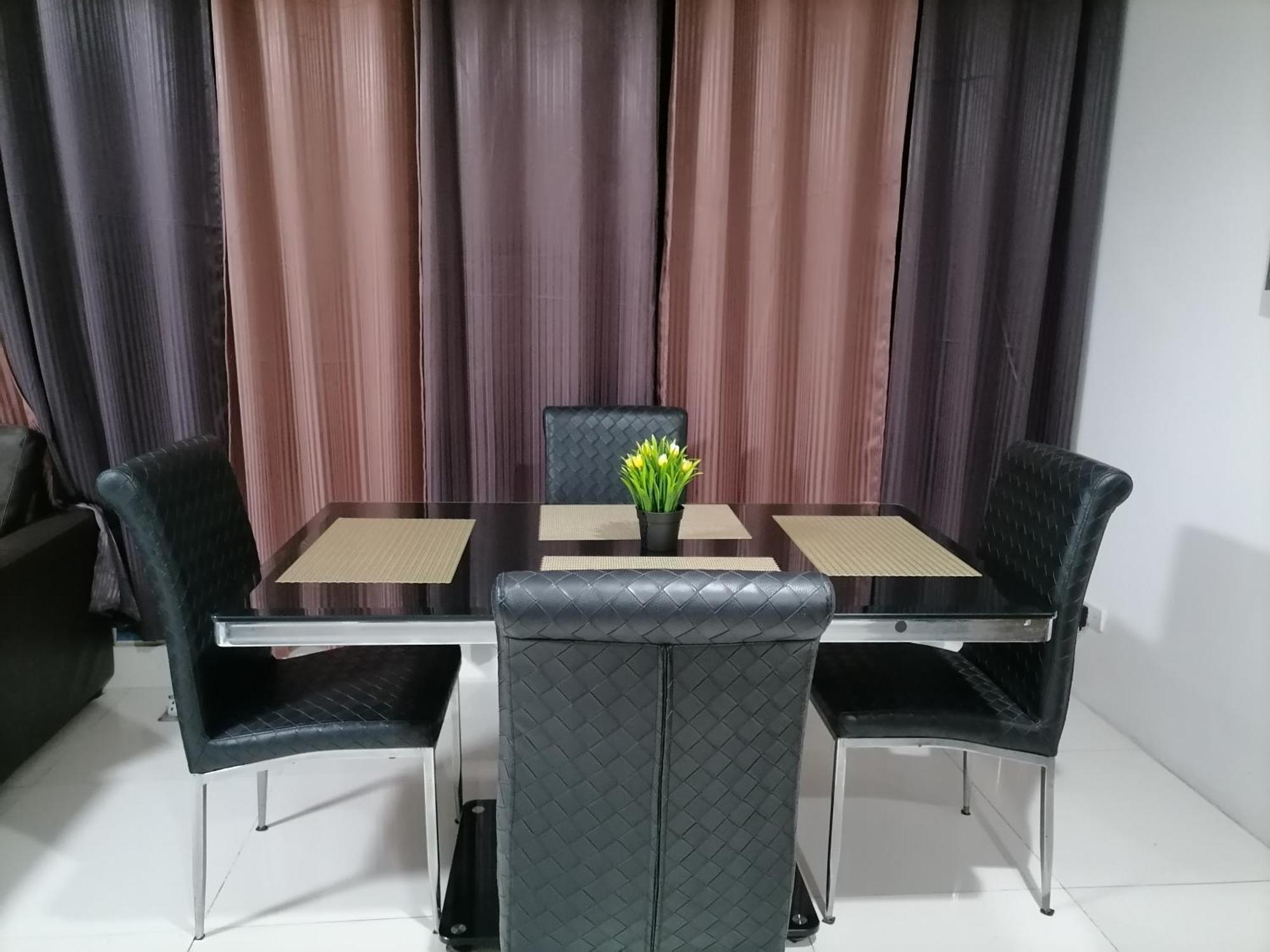 Roxas Blvd Stunning Studio Condo Near Us Embassy Манила Экстерьер фото